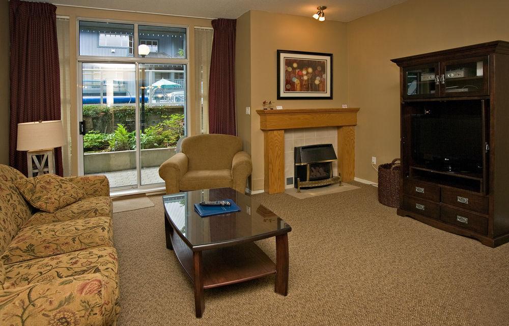 Glacier - Luxury Apartment Whistler