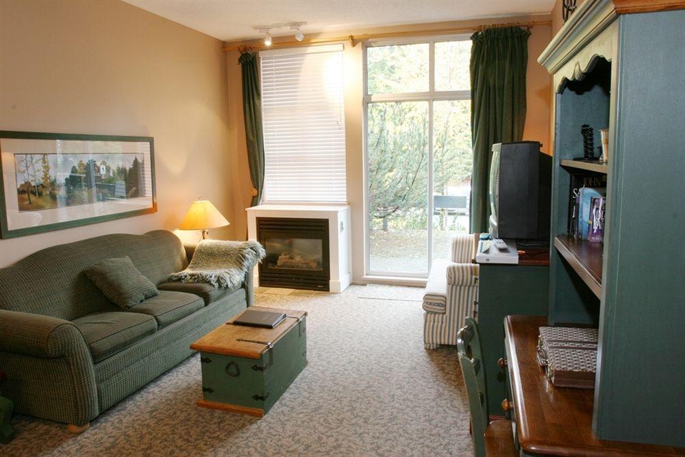 Glacier - Luxury * Whistler