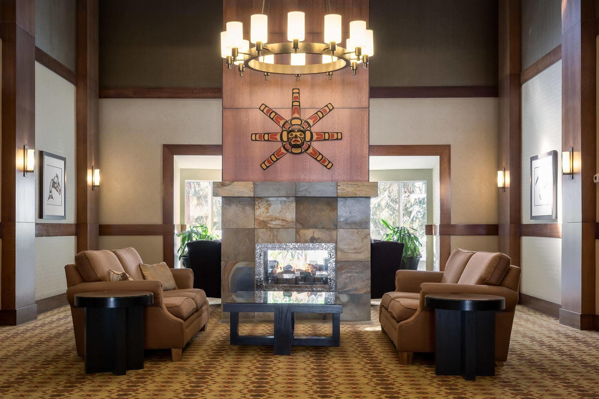 Glacier - Luxury Apartment Whistler