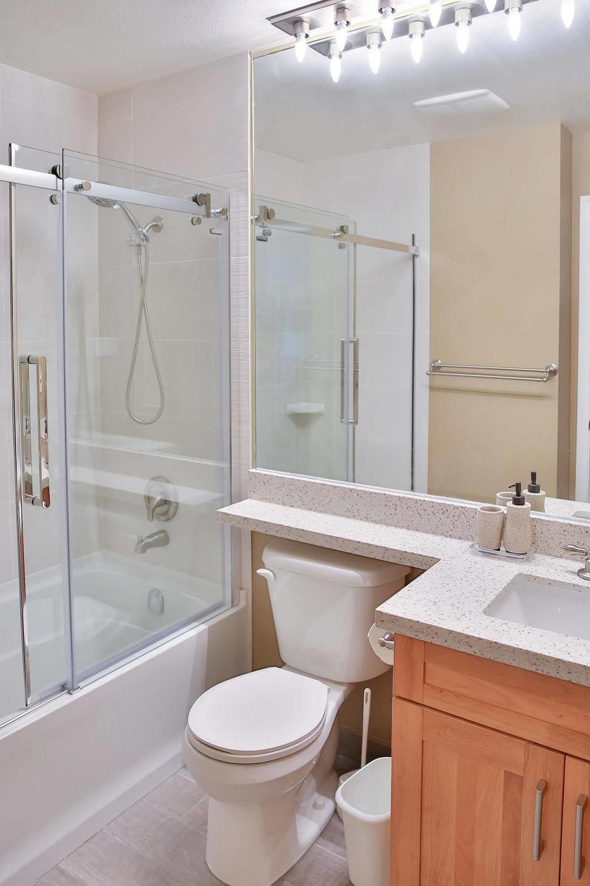 Glacier - Luxury Apartment Whistler